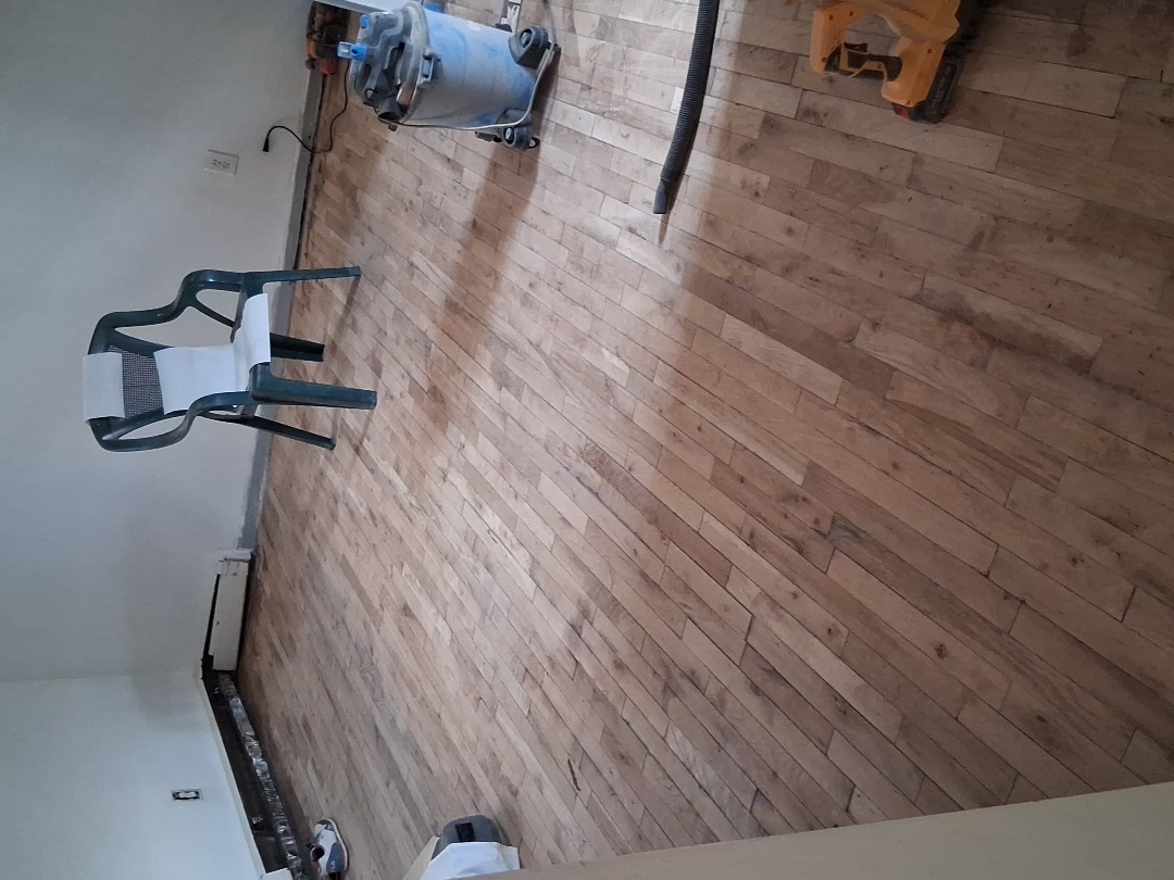 Floor stripping in Manhattan, NY
